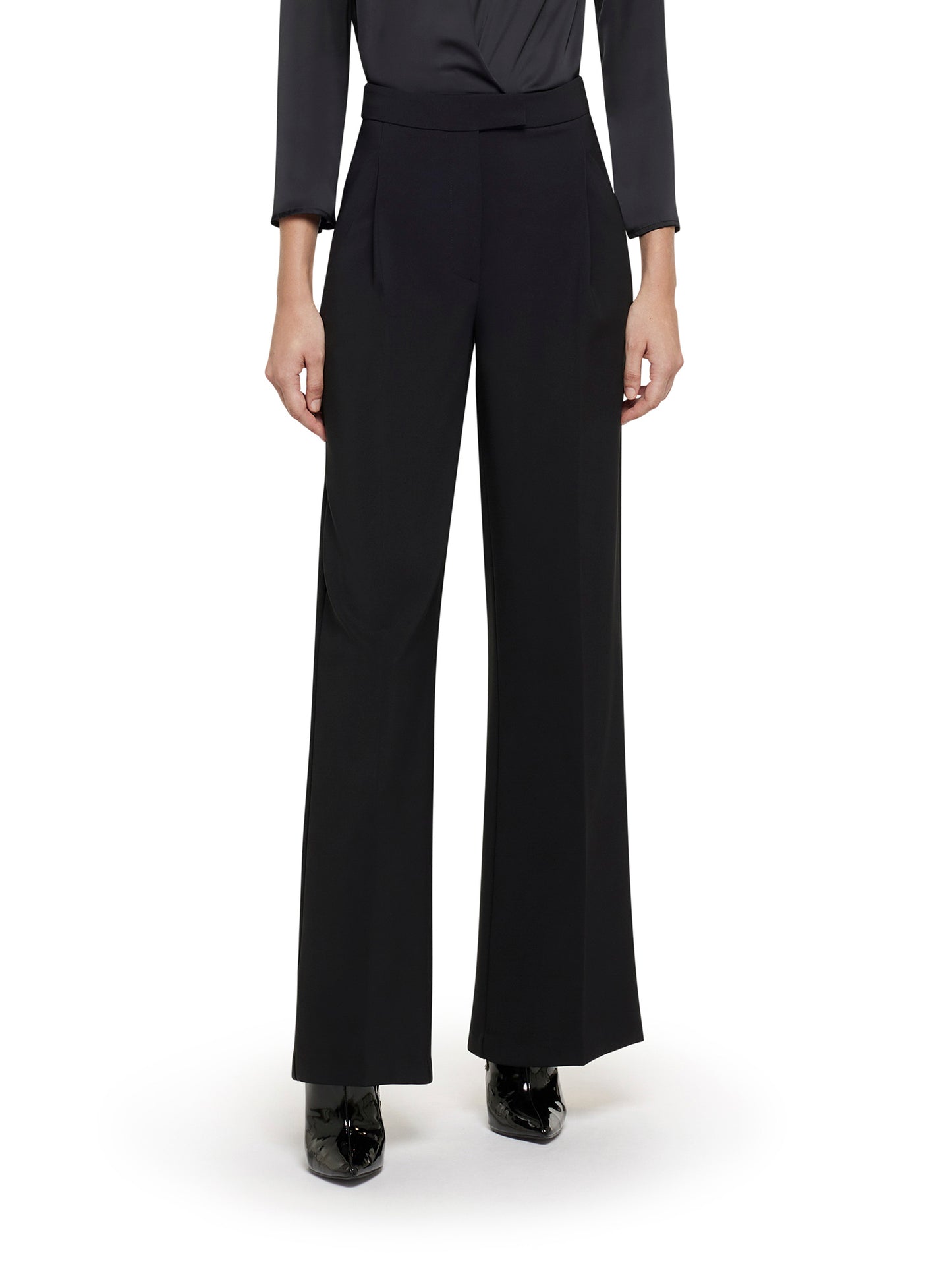 Wide-leg trousers in glamorous crepe