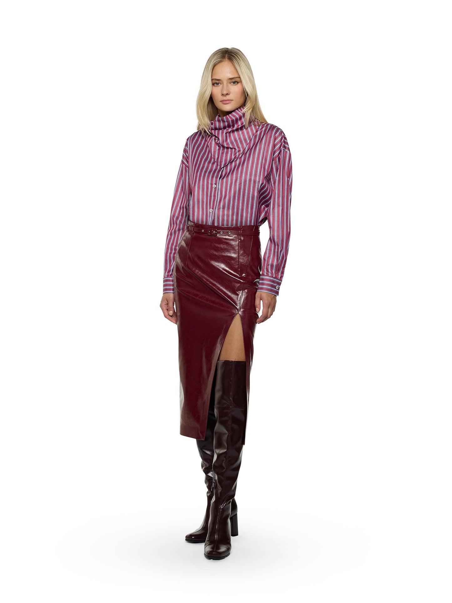 Straight shirt with jacquard stripe scarf