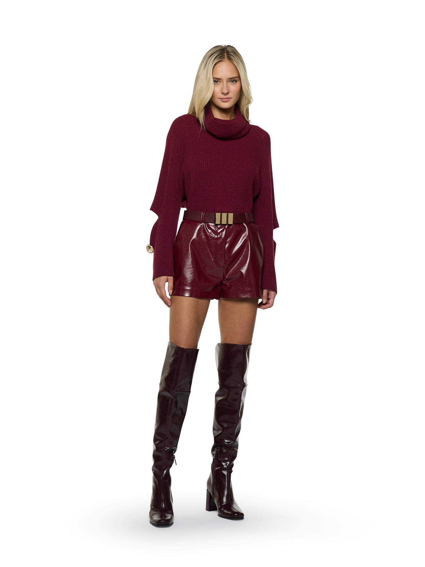 Low waist with three gold geometric elements in vegan leather