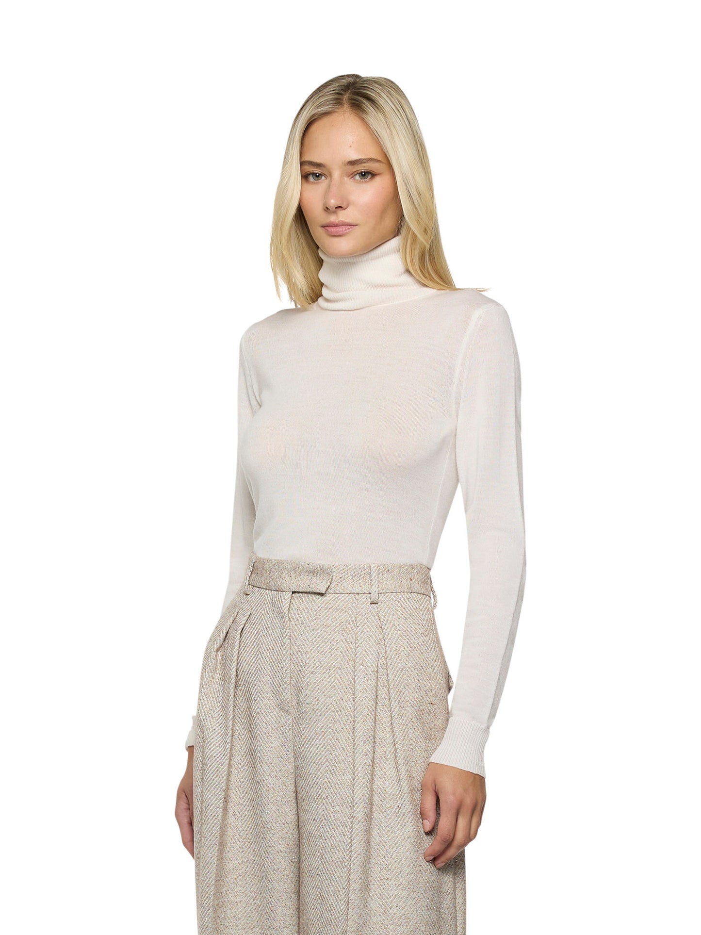 Basic long-sleeve turtleneck