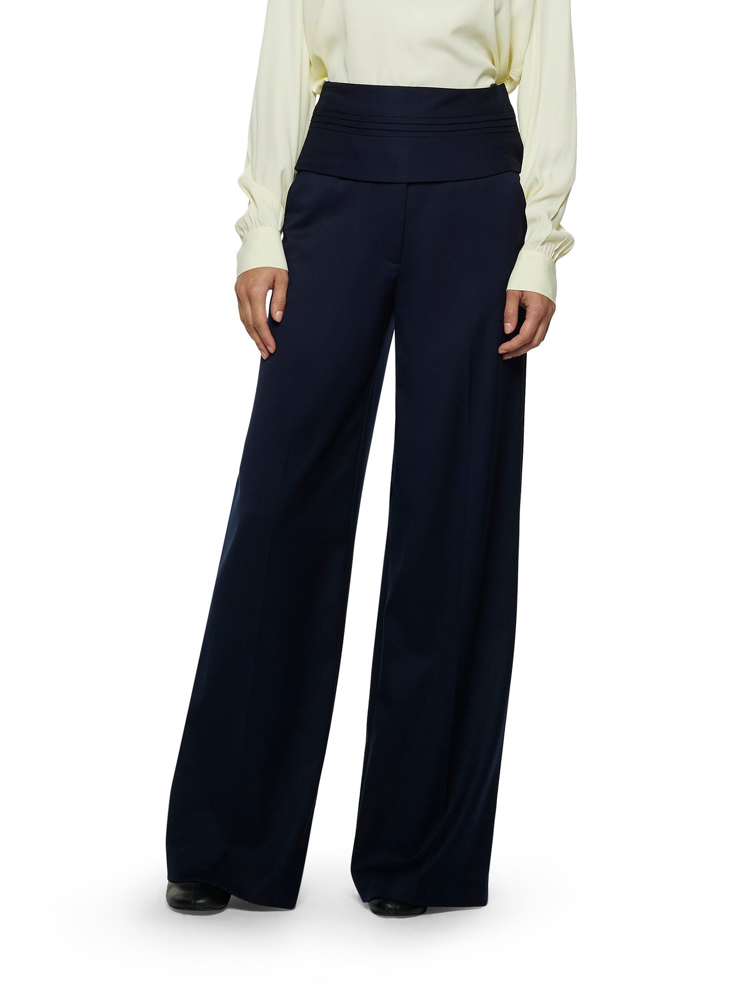 Pantaloni larghi con risvolto in pettinato comfort