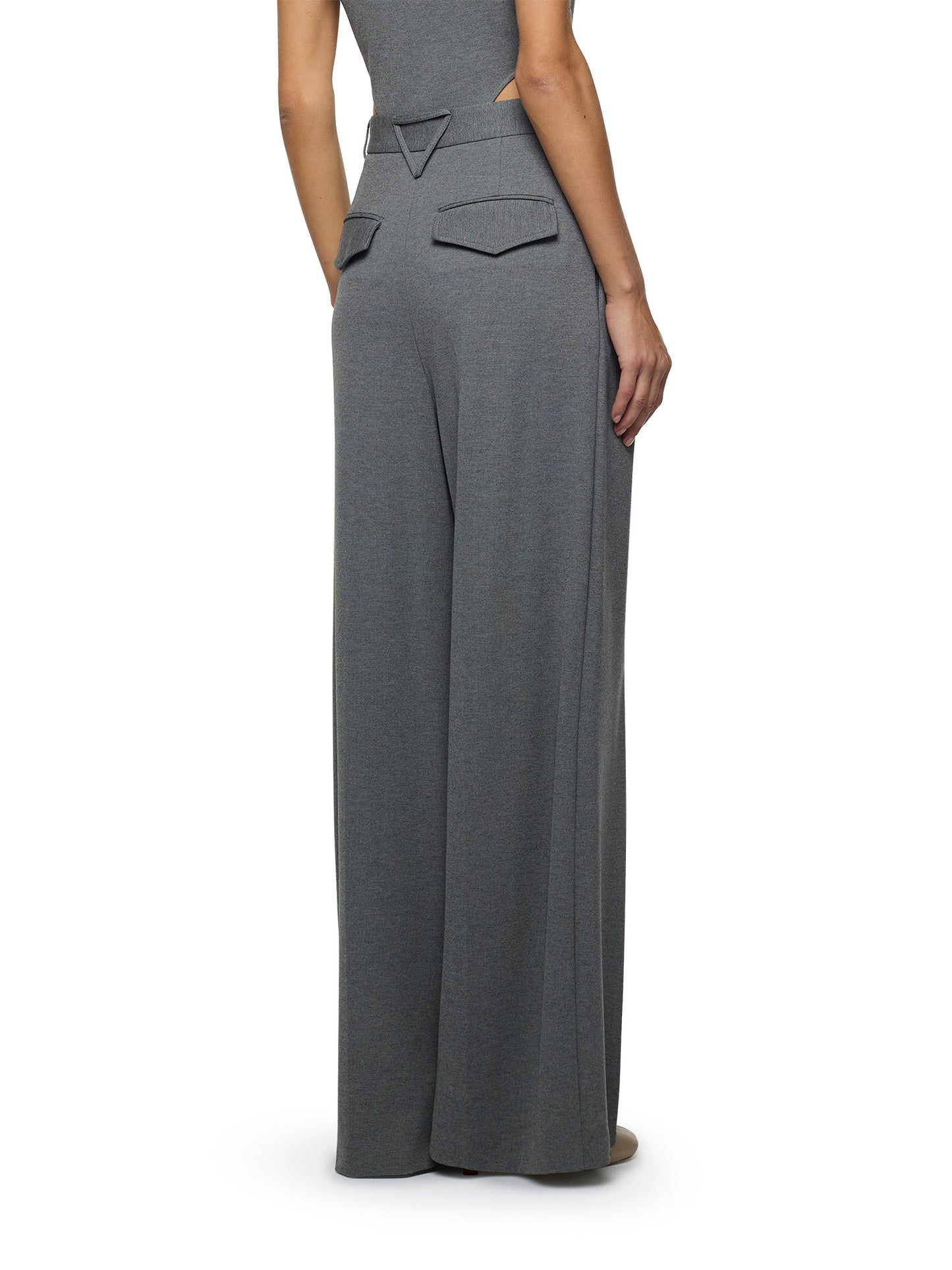 Wide pants in Milano stitch with pleats and belt loops