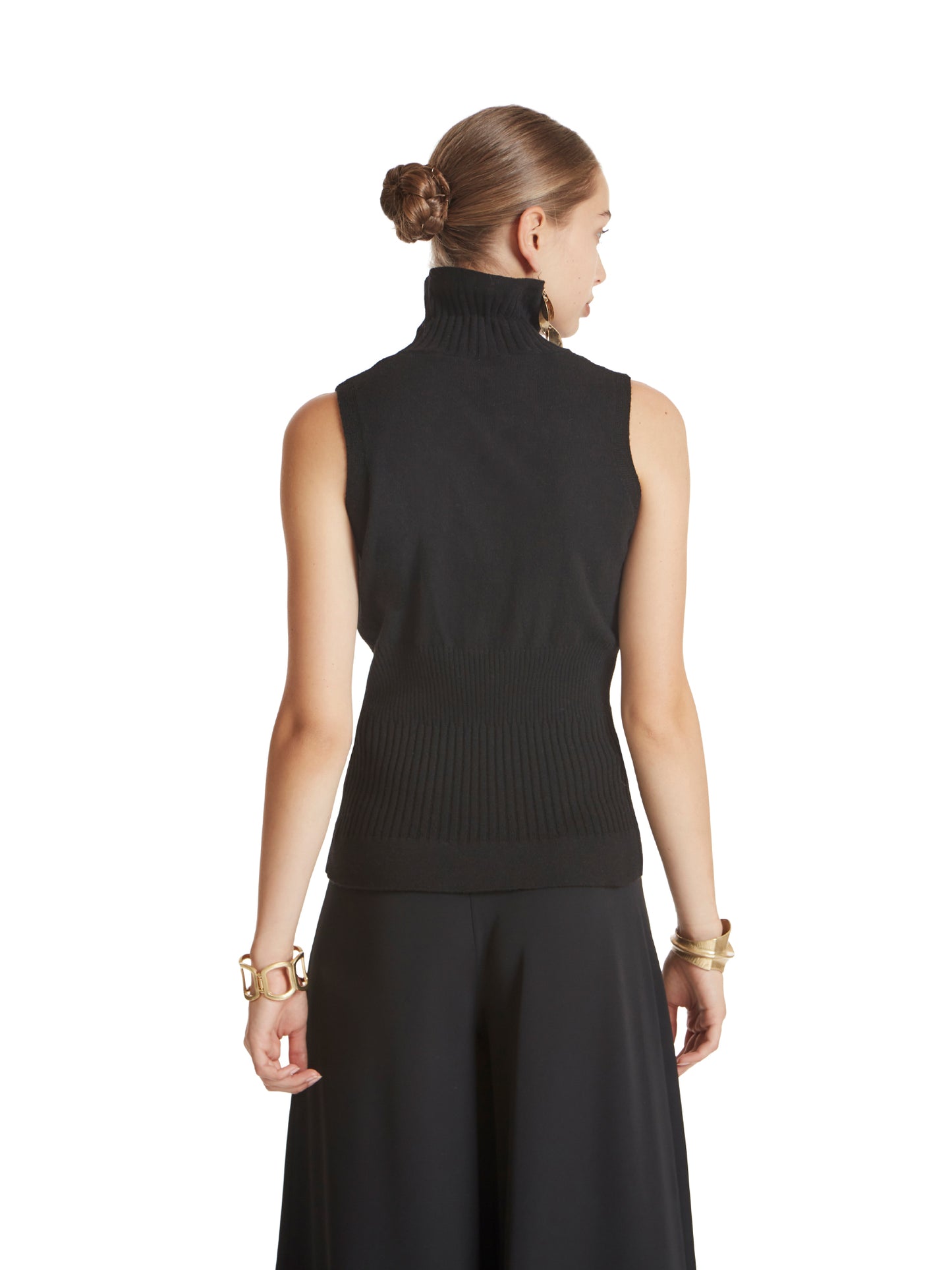 Sleeveless high-neck top with lace insert