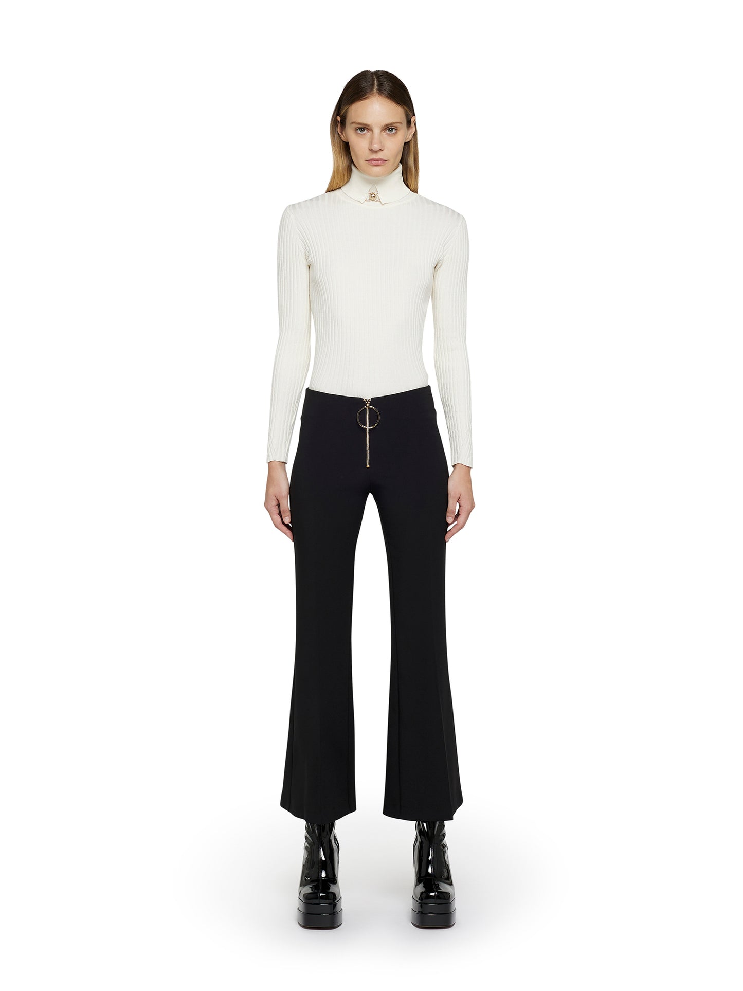 Trousers with zip and ring over