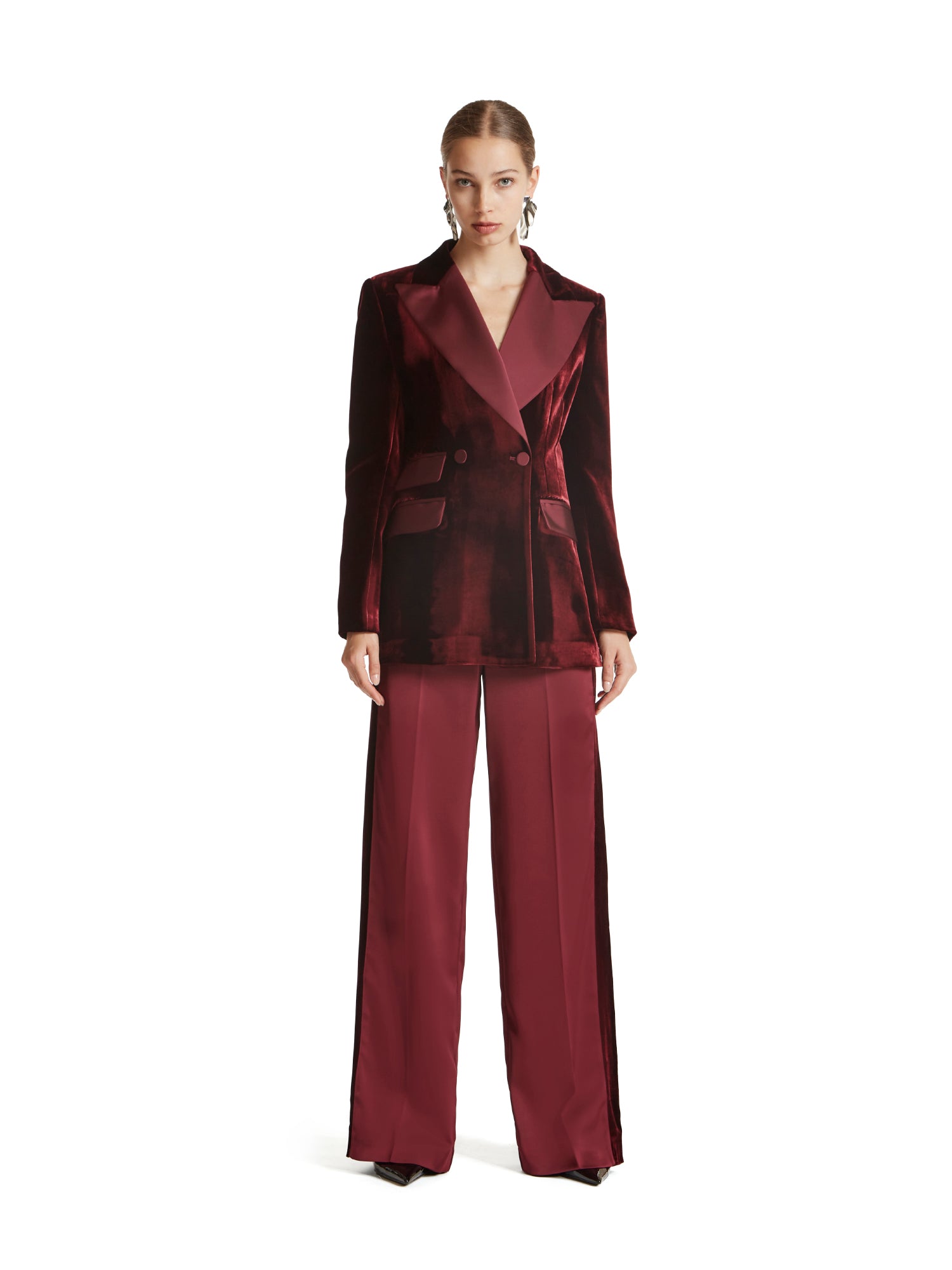 Giacca doppiopetto sartoriale in velluto di seta con dettagli in raso
