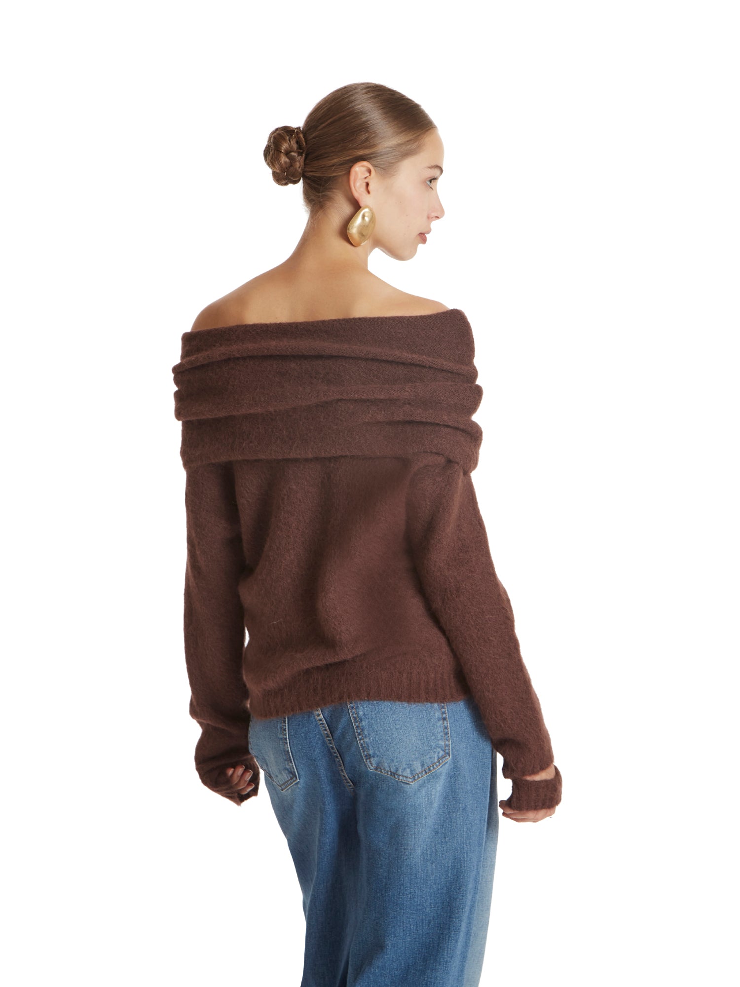 Bardot neckline sweater in alpaca yarn