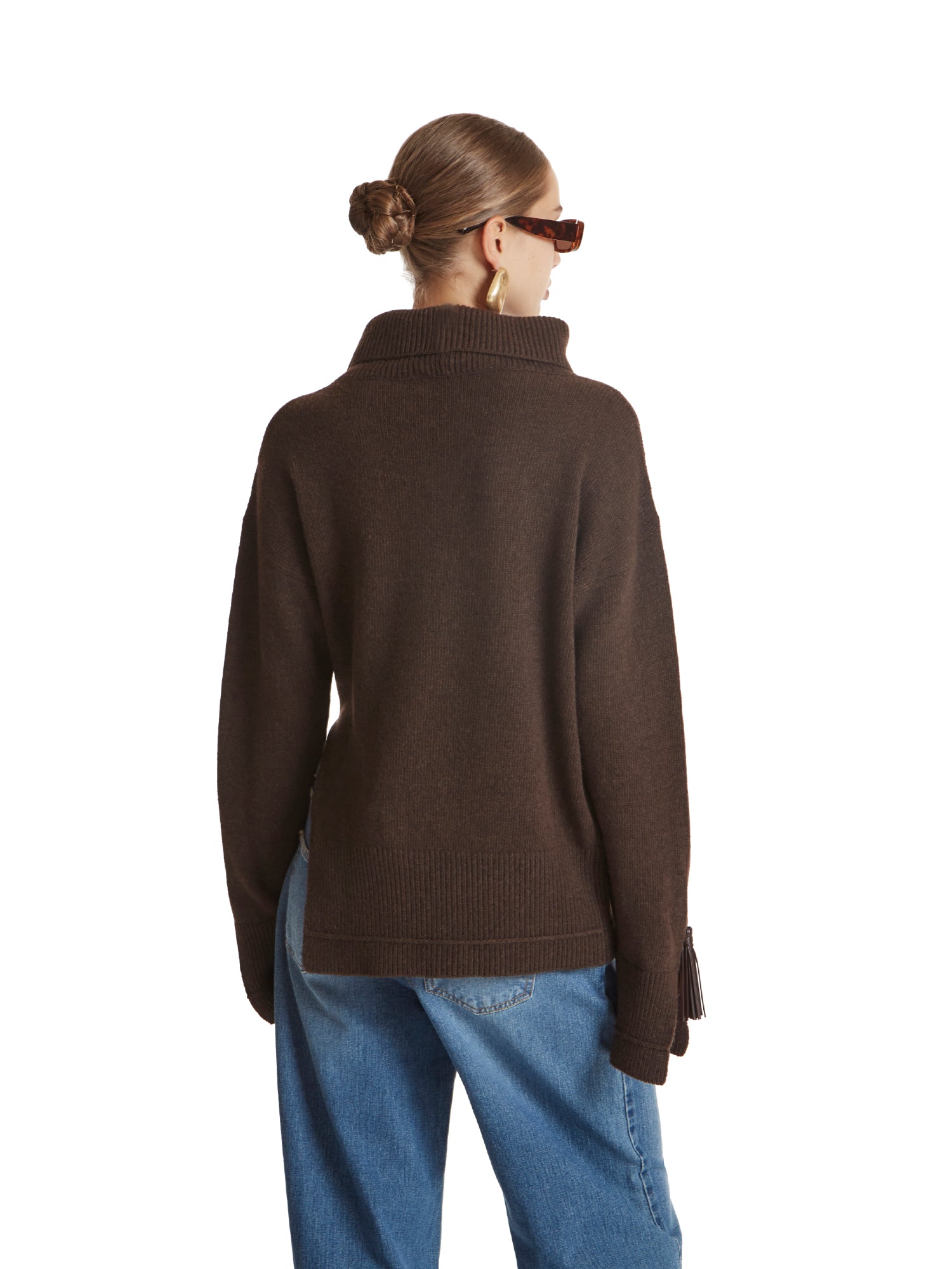 High-neck sweater with side slit and vegan leather tassels