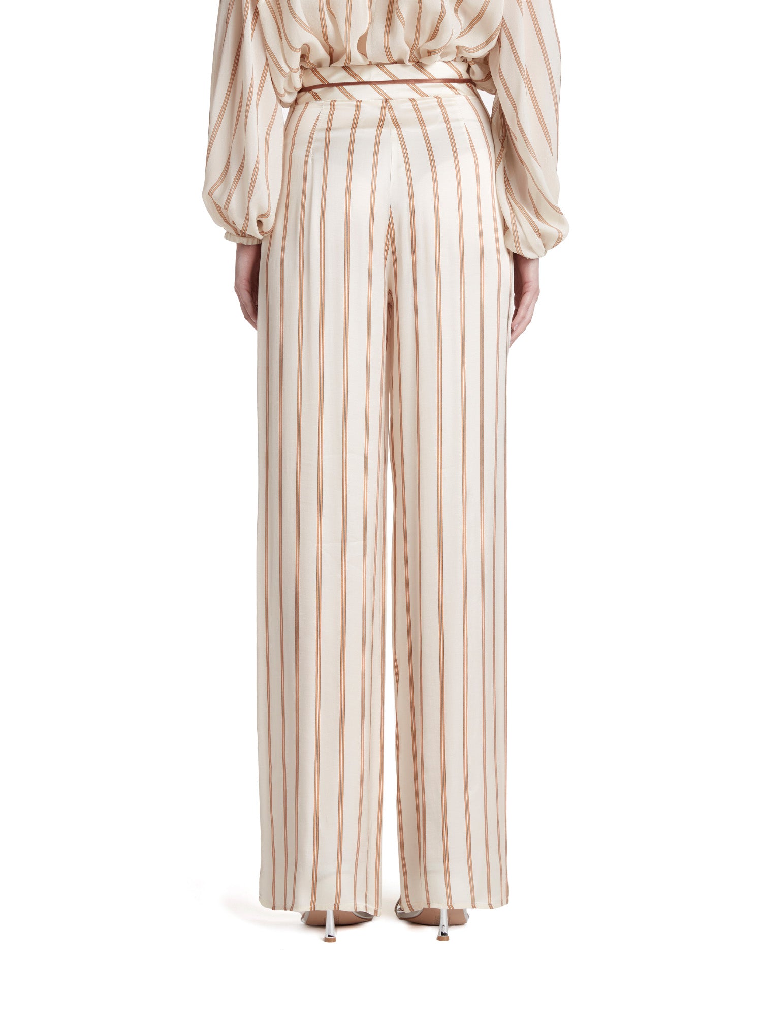 Straight trousers with pleats