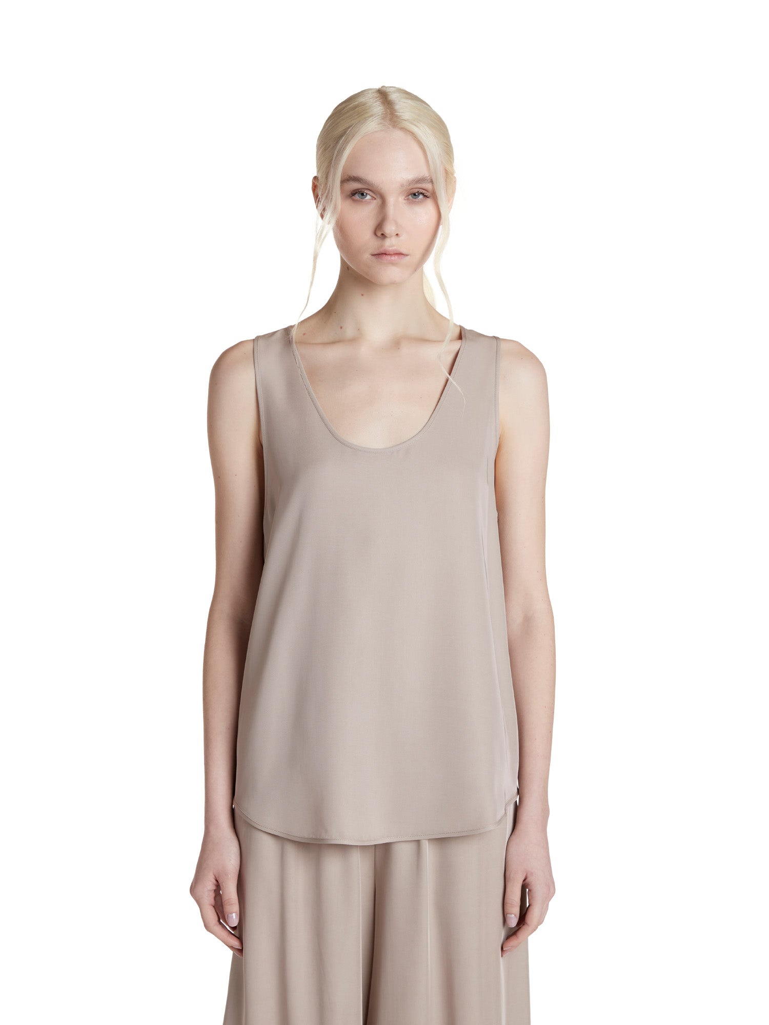 Basic round neck tank top