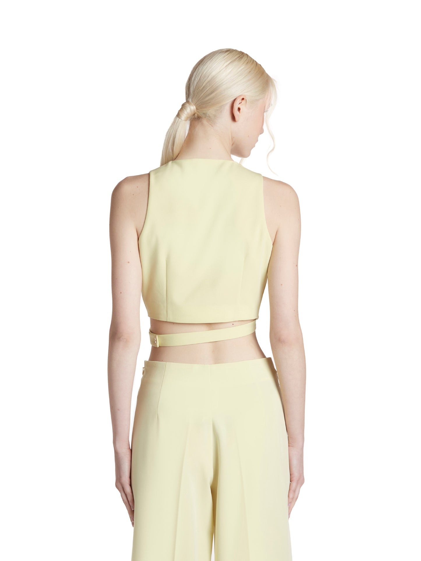 Cross-over top in flowing canvas