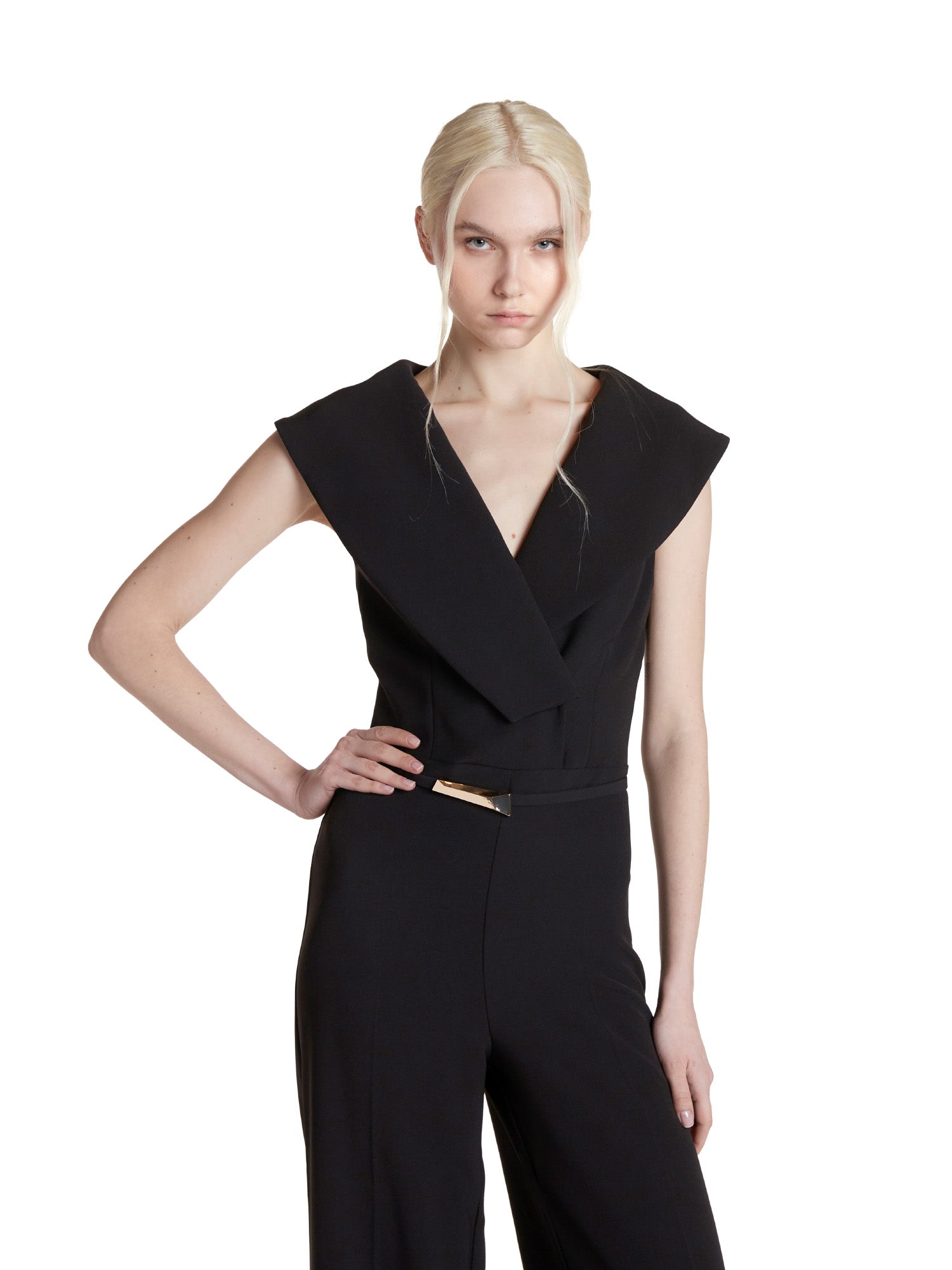 Jumpsuit with wide neckline