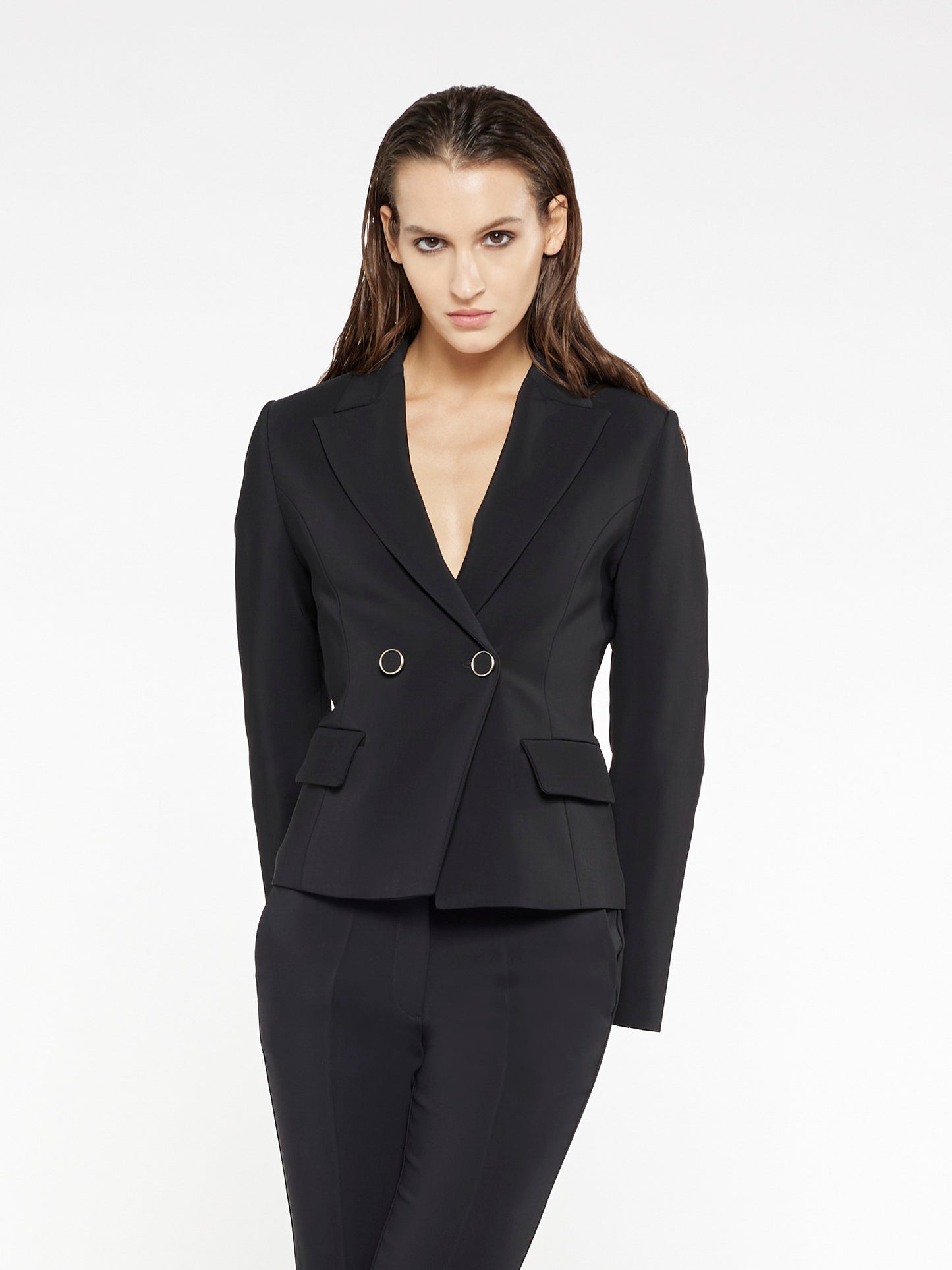Ultra-fitted short jacket